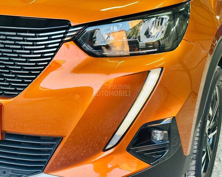 Peugeot 2008 ALLURE PANO