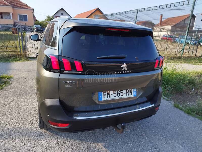 Peugeot 5008 1.5 BLUEHDI ALLURE