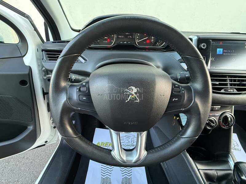 Peugeot 208 1.5HDI/ ACTIVE
