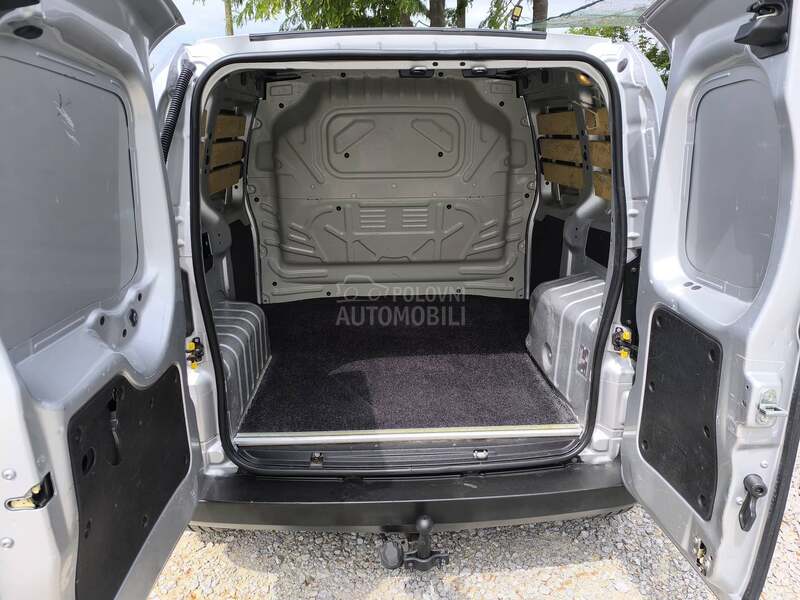 Peugeot Bipper 1.3 N A V I
