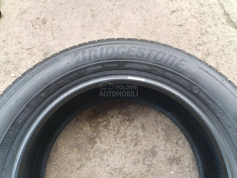 Bridgestone 225/60 R17 Letnja