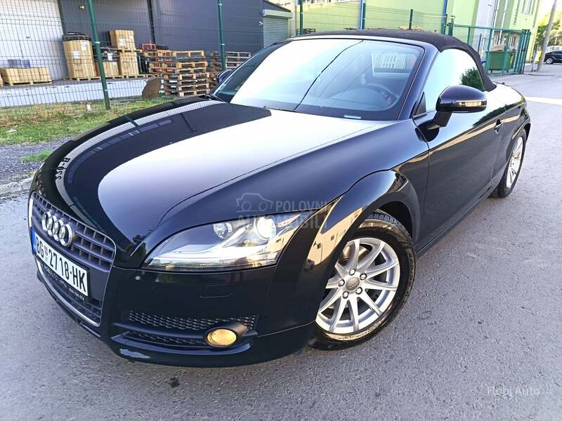 Audi TT 2.0B  CABRIO