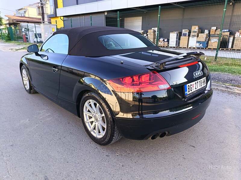 Audi TT 2.0B  CABRIO