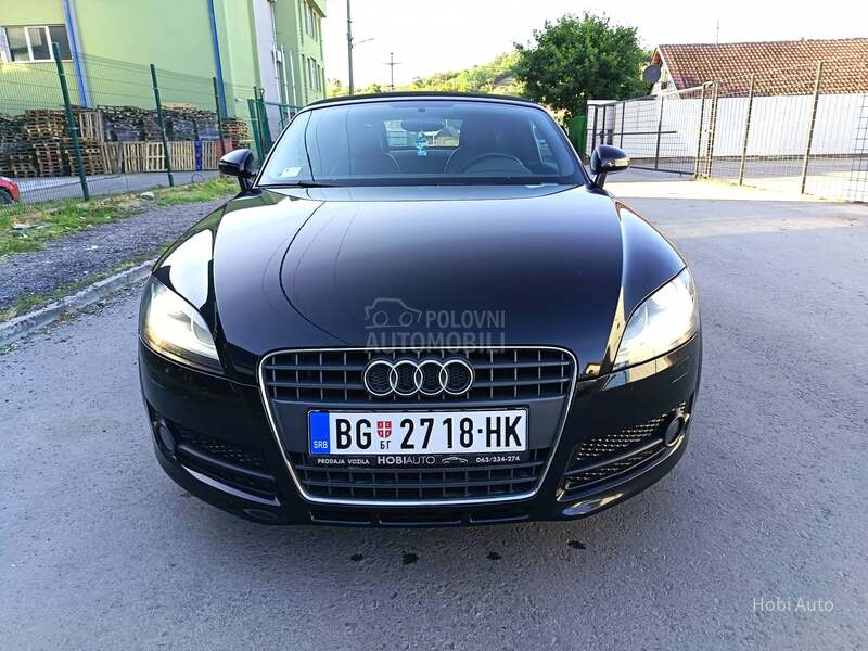 Audi TT 2.0B  CABRIO