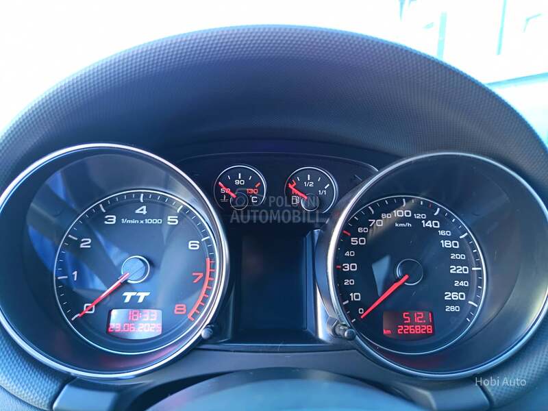 Audi TT 2.0B  CABRIO