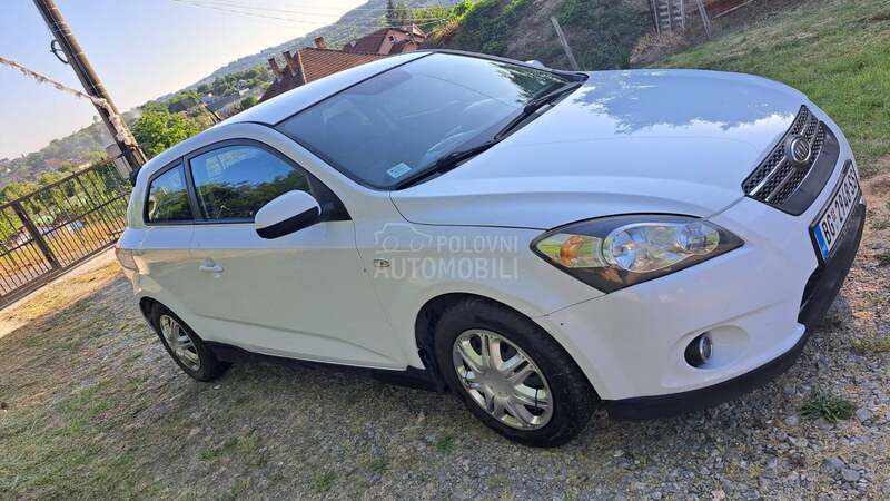 Kia pro_cee`d 1.6
