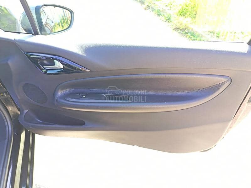 Citroen DS3 CABRIO LOUIS VUITTON