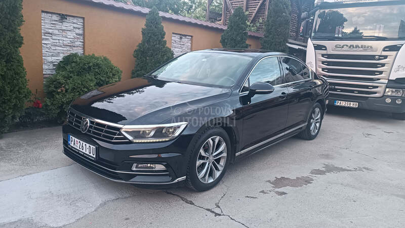 Volkswagen Passat B8 R - L I N E / N O V