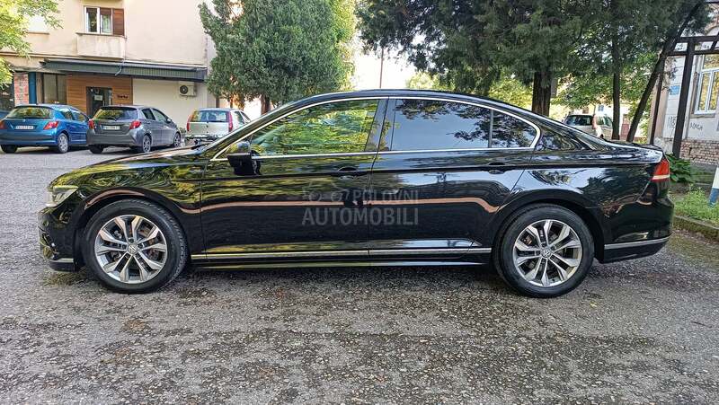 Volkswagen Passat B8 R - L I N E / N O V
