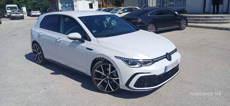Volkswagen Golf 8 R-line