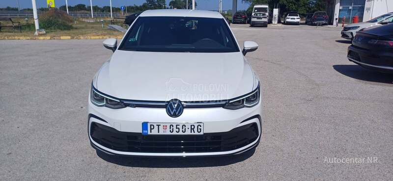 Volkswagen Golf 8 R-line