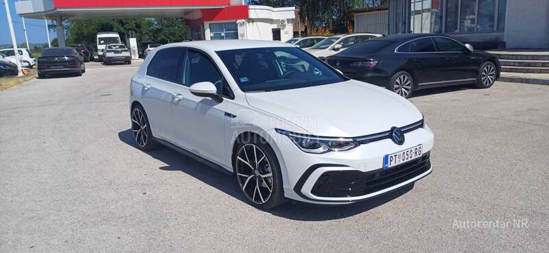 Volkswagen Golf 8 R-line