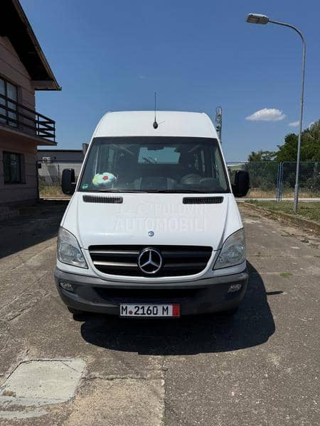 Mercedes Benz Sprinter 906