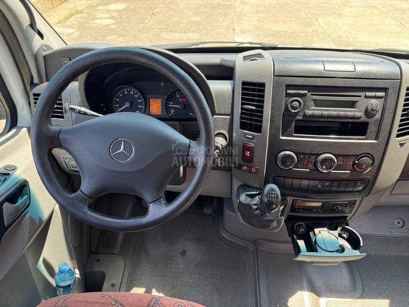 Mercedes Benz Sprinter 906
