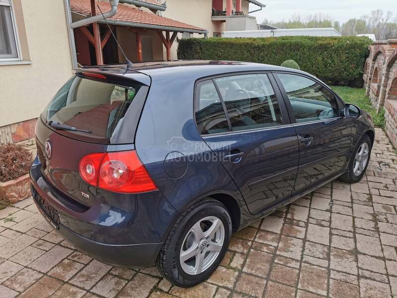 Volkswagen Golf 5 1.9TDI/6-BRZ/TEMP/