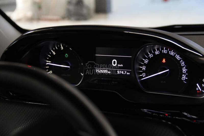Peugeot 208 RATA OD83/ALLURE