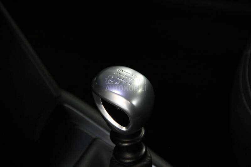 Peugeot 208 RATA OD83/ALLURE