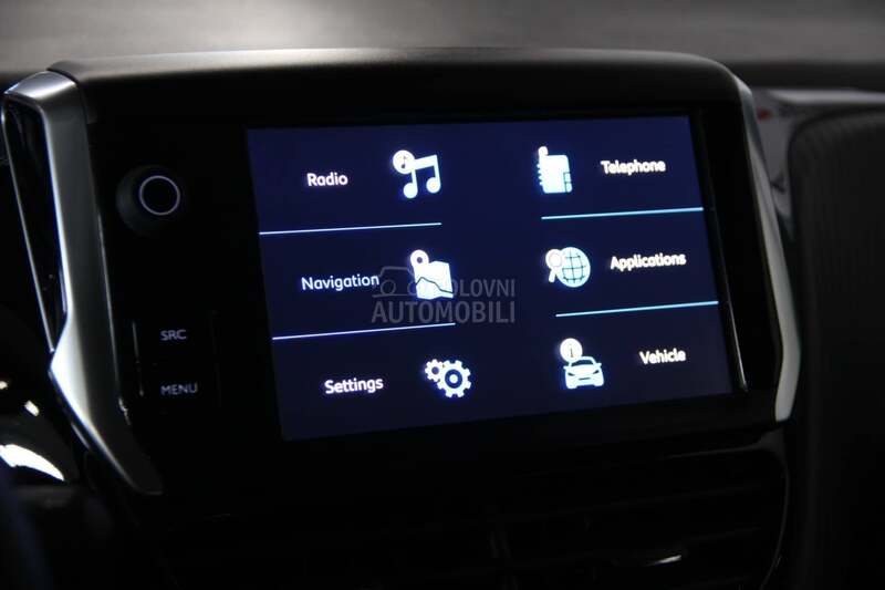 Peugeot 208 RATA OD83/ALLURE