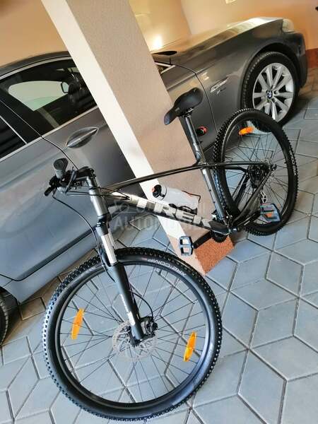 Trek Merlin