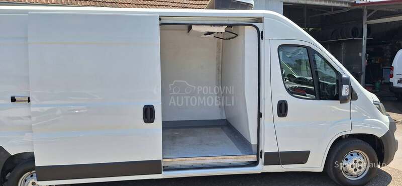 Peugeot Boxer 2.0 L3H2 HLADANJAČA