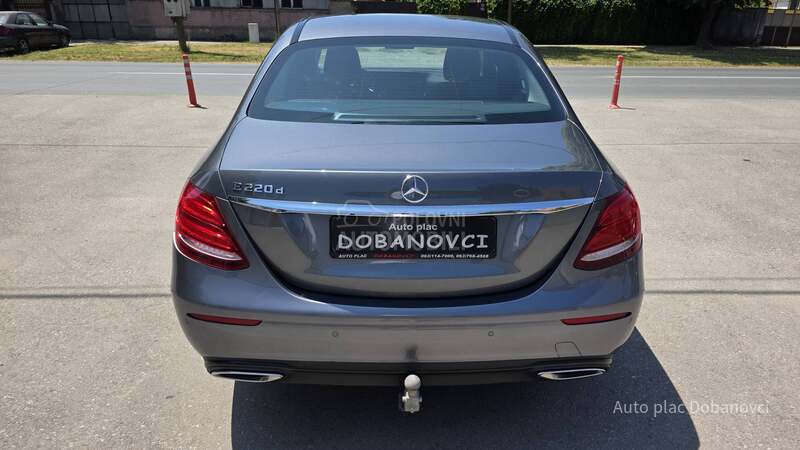 Mercedes Benz E 220 CDI Avangarde Bur