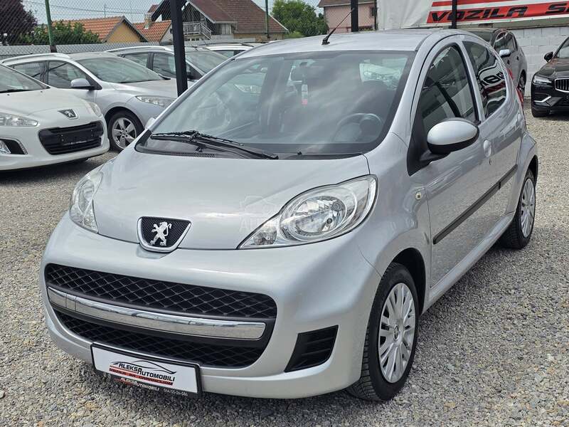 Peugeot 107 1.0/CH/176.000 K.M