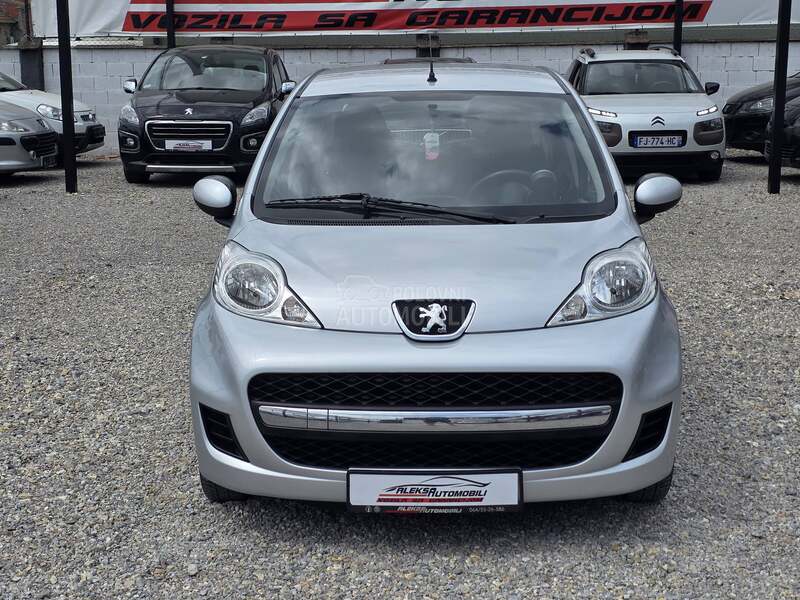 Peugeot 107 1.0/CH/176.000 K.M