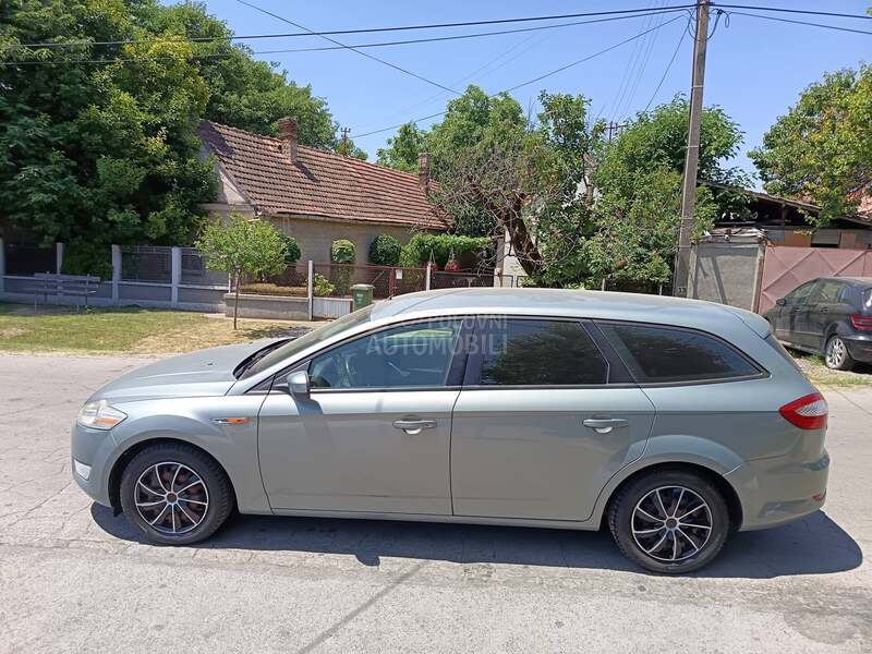 Ford Mondeo 