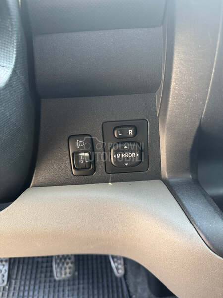 Daihatsu Sirion 1.3