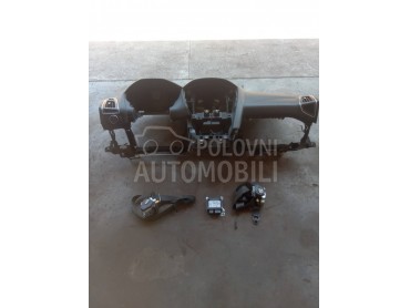 Instrument tabla  fokus mk3 za Ford Focus od 2011. do 2014. god.