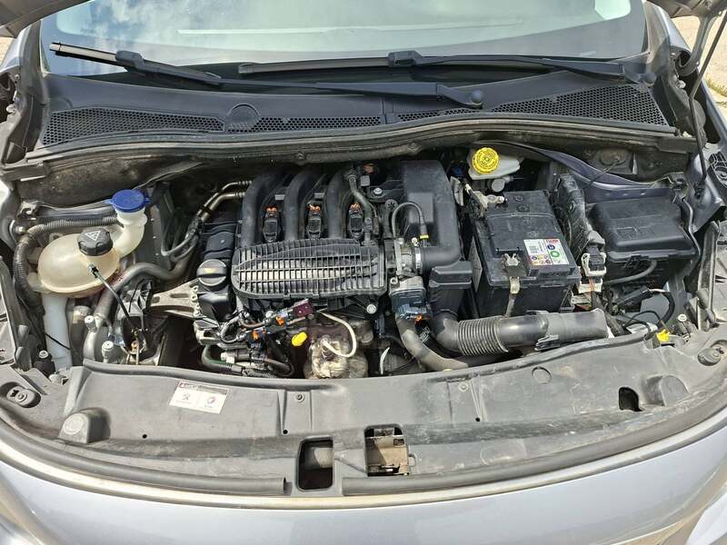 Peugeot 2008 1,2 STYLE
