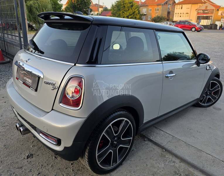MINI Cooper S D A.U.T.O.M.A.T.I.K