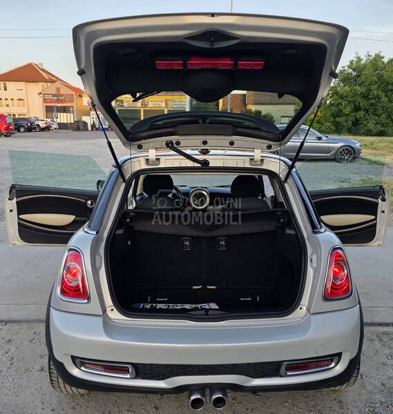 MINI Cooper S D A.U.T.O.M.A.T.I.K