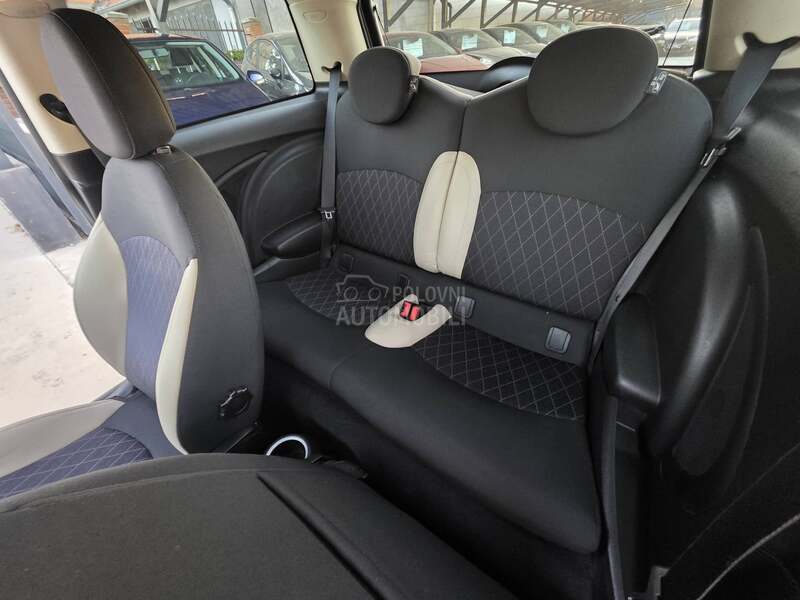 MINI Cooper S D A.U.T.O.M.A.T.I.K