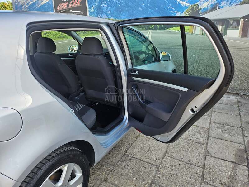 Volkswagen Golf 5 1.9 TDI 66 K W