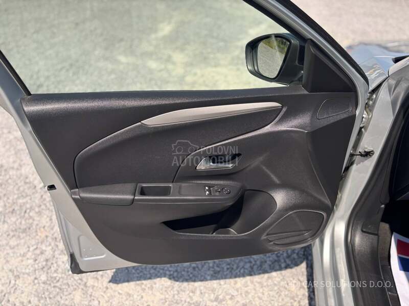Opel Corsa F 1.2 Edition