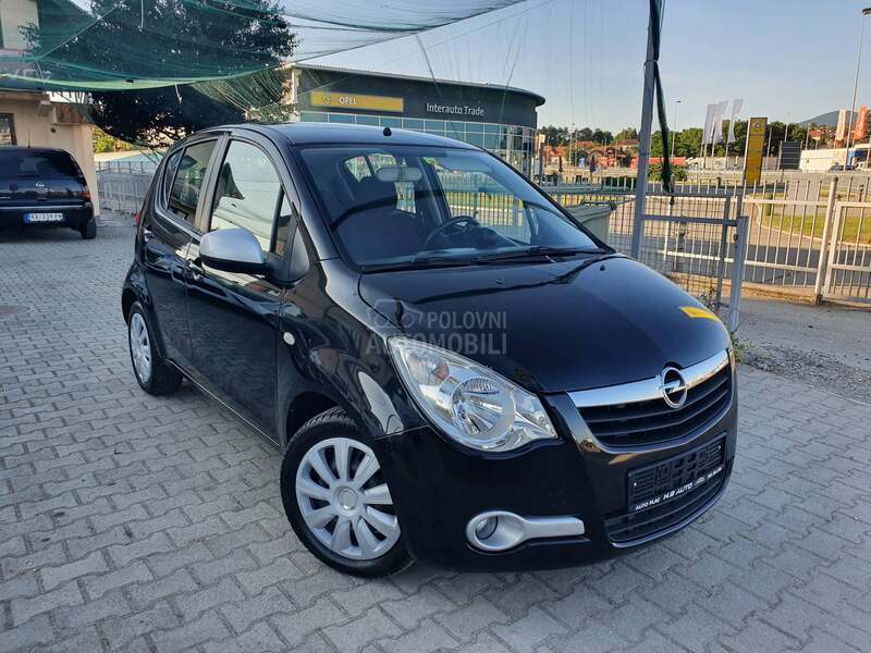 Opel Agila 1.2b 0DLIČNA