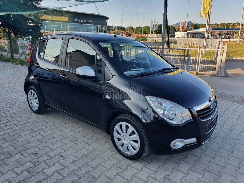 Opel Agila 1.2b 0DLIČNA
