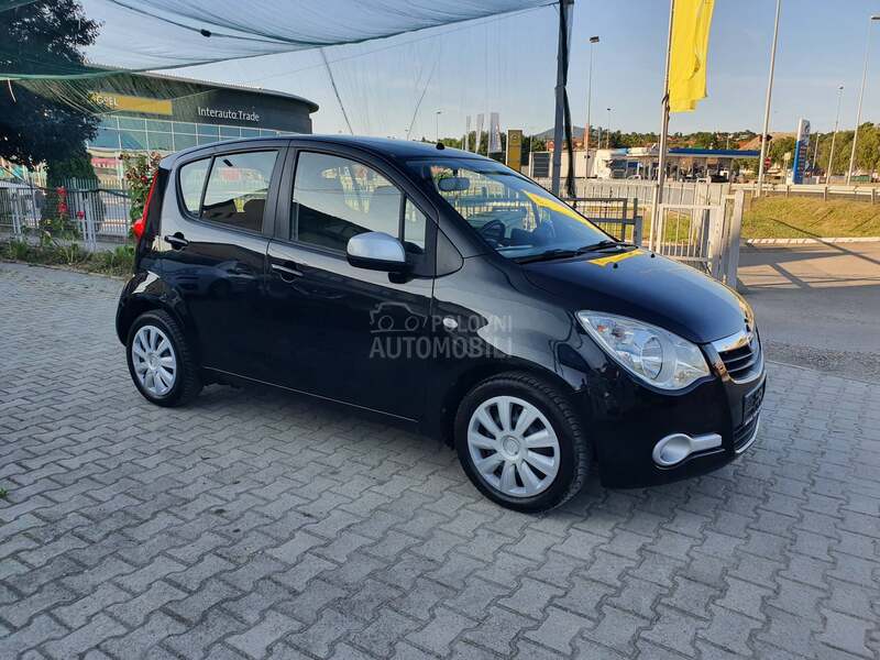 Opel Agila 1.2b 0DLIČNA