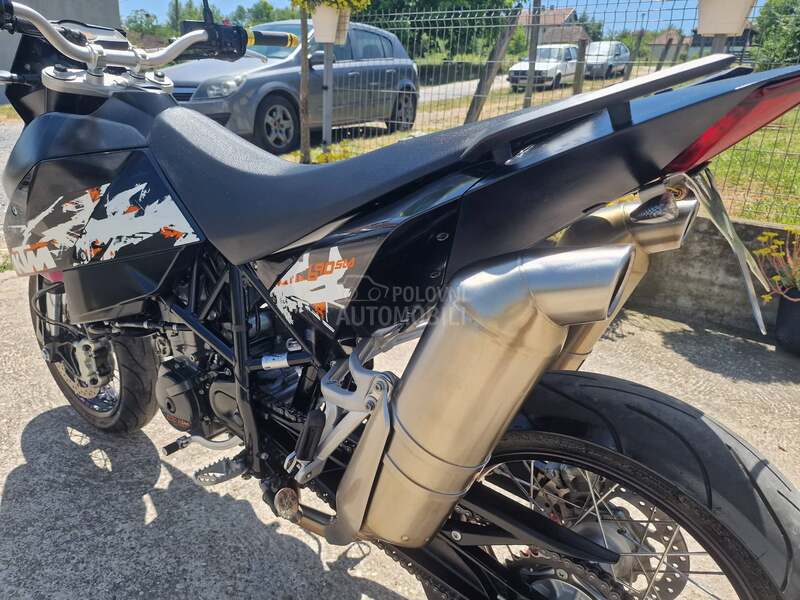 KTM 690 SM