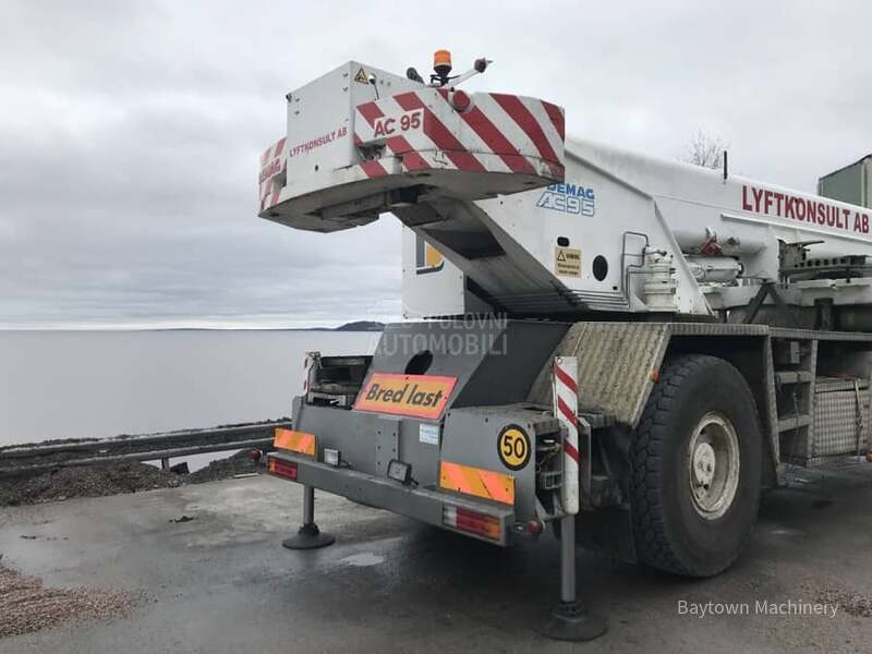 Demag AC95