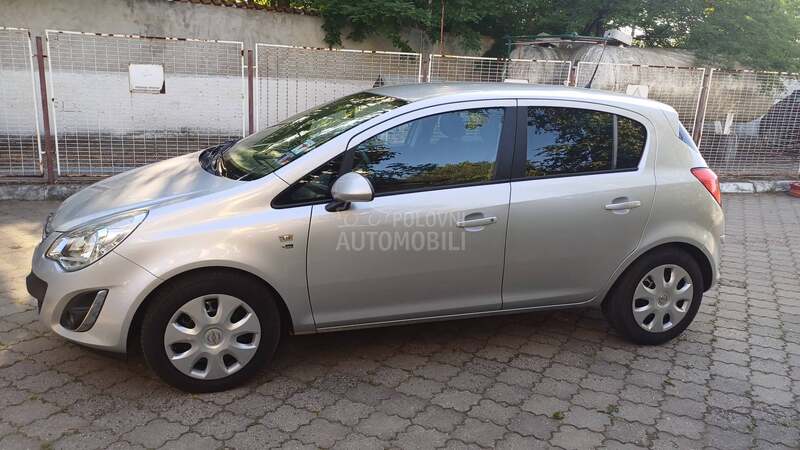 Opel Corsa D ADAM OPEL