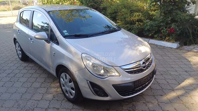 Opel Corsa D ADAM OPEL