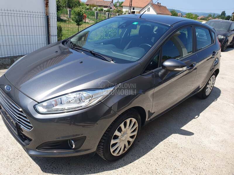 Ford Fiesta 1.0i CH