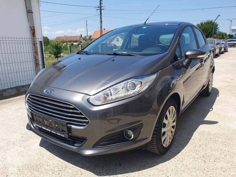 Ford Fiesta 1.0i CH