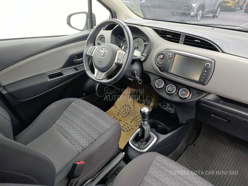 Toyota Yaris Stella
