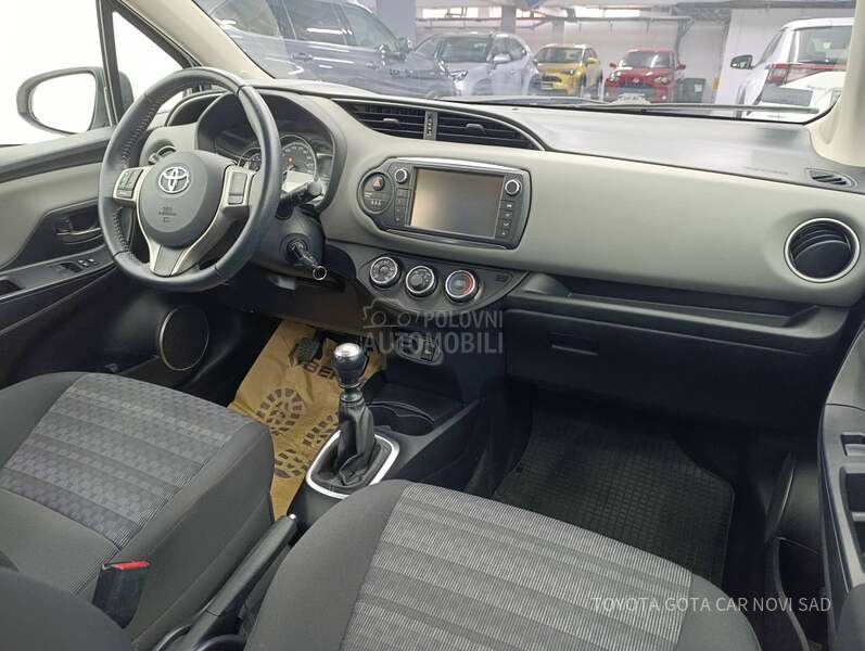 Toyota Yaris Stella
