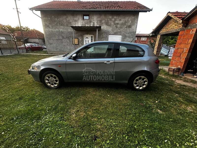 Alfa Romeo 147 