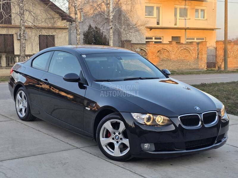 BMW 320 