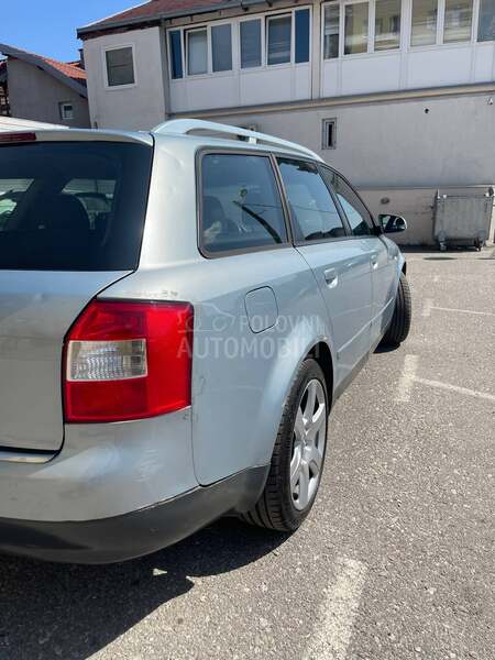 Audi A4 AUDI A4